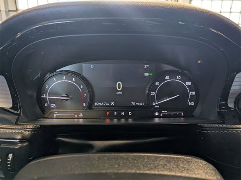 Used 2022 Lincoln Corsair AWD w/ Equipment Group 101A image 11