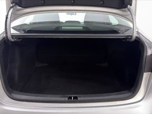 Used 2024 Toyota Corolla LE FWD image 18