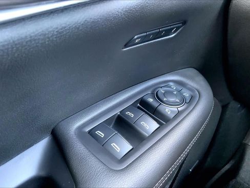 Certified 2024 Cadillac XT6 Luxury FWD image 35