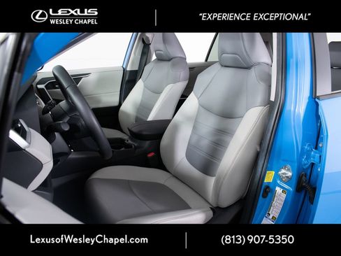 Used 2021 Toyota RAV4 XLE Premium AWD/4WD image 13