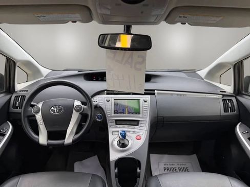 Used 2014 Toyota Prius Prime Advanced FWD image 12