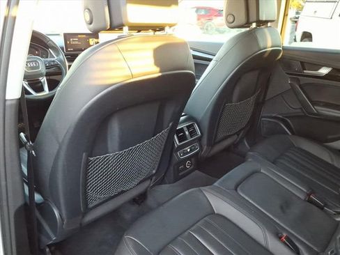 Used 2019 Audi Q5 2.0T Premium Plus w/ Premium Plus Package image 18
