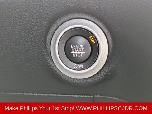 Certified 2022 Chrysler Pacifica Touring-L w/ S Appearance Package FWD image 26