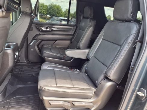 Used 2021 GMC Yukon XL Denali w/ Denali Premium Package RWD image 26