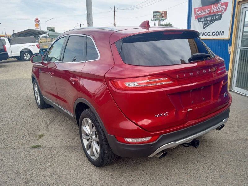 Used 2016 Lincoln MKC Select w/ Select Plus Package FWD image 4