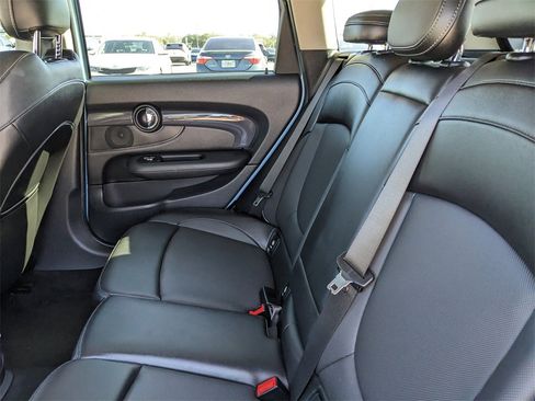 Used 2017 MINI Cooper Clubman S image 19