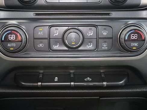 Used 2017 Chevrolet Silverado 1500 LT w/ All Star Edition image 27