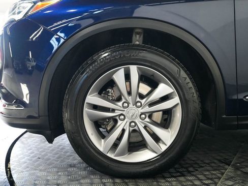 Used 2023 Acura MDX SH-AWD image 9