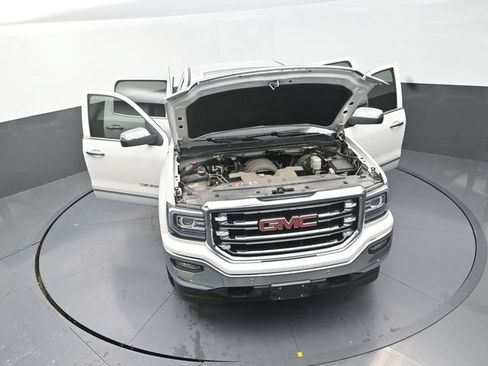 Used 2018 GMC Sierra 1500 SLT AWD/4WD image 40