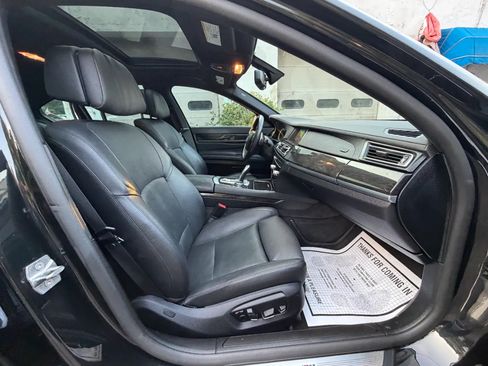 Used 2015 BMW 740i RWD image 39