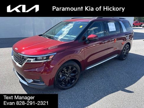 Used 2023 Kia Carnival SX Prestige FWD image 1