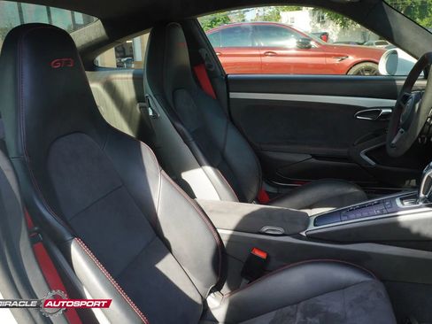 Used 2014 Porsche 911 GT3 w/ Sound Package Plus RWD image 27