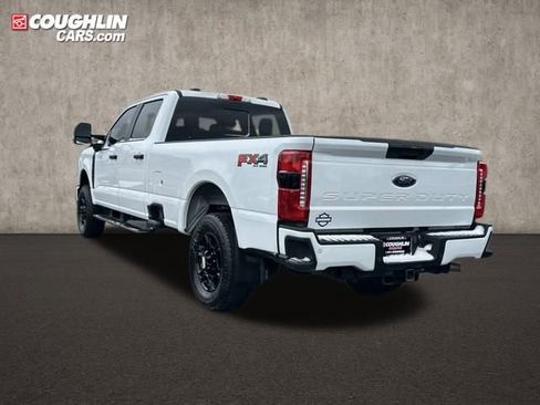 Used 2024 Ford F250 XL w/ STX Appearance Package image 5