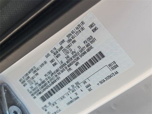 Used 2018 Ford Escape SEL image 32