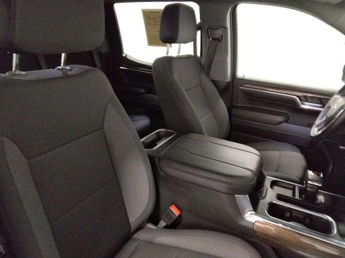 Used 2024 Chevrolet Silverado 1500 RST w/ Convenience Package II image 39