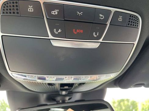 Used 2015 Mercedes-Benz S 550 4MATIC Sedan image 73