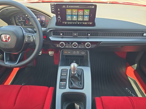 Certified 2026 Honda Civic Type R image 10