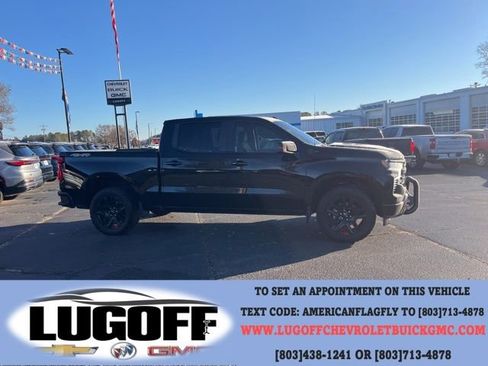 Used 2022 Chevrolet Silverado 1500 RST w/ Redline Edition AWD/4WD image 3