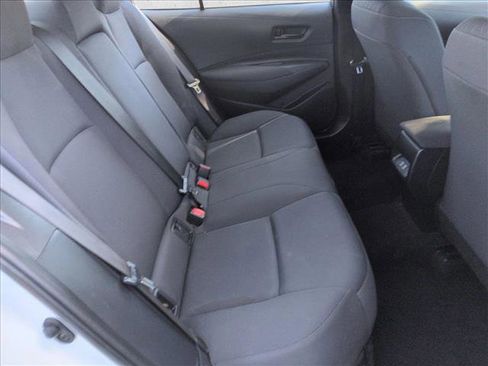 Used 2023 Toyota Corolla LE image 18