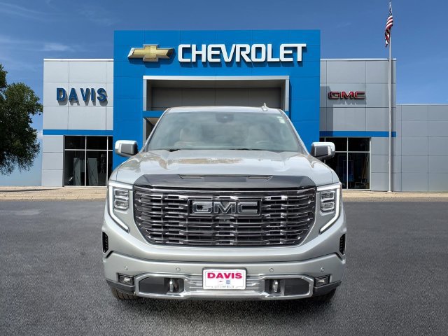 Used 2026 GMC Sierra 1500 Denali Ultimate AWD/4WD image 8