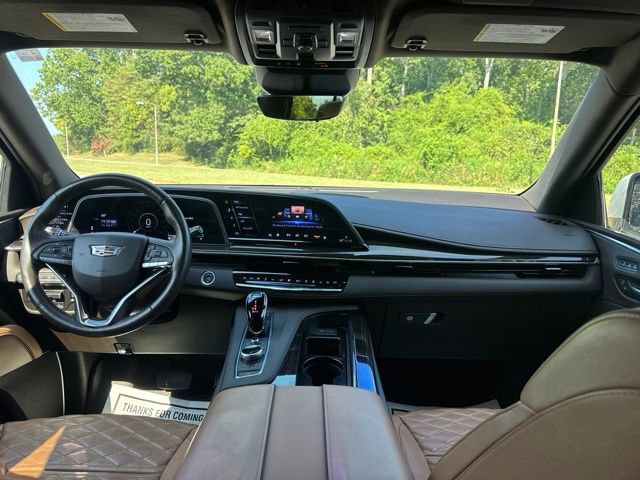 Used 2022 Cadillac Escalade Sport AWD/4WD image 13