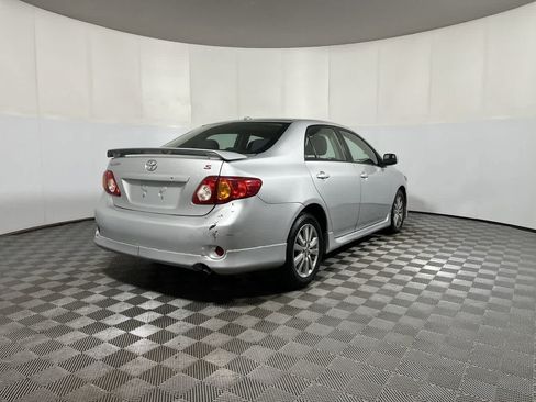 Used 2009 Toyota Corolla S FWD image 8
