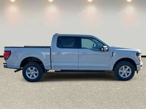New 2026 Ford F150 XLT w/ Equipment Group 302A MID AWD/4WD image 4