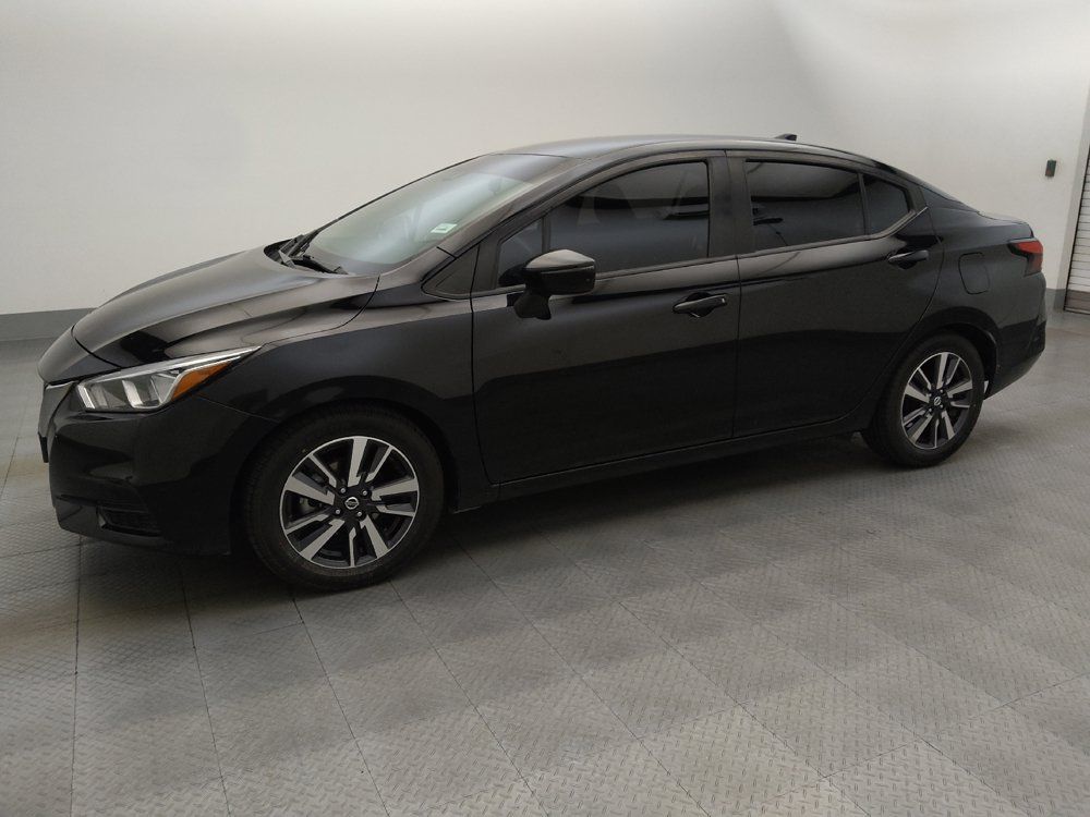 Used 2021 Nissan Versa SV FWD image 2