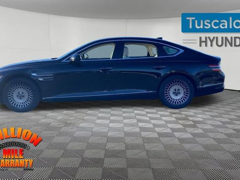 Used 2022 Genesis G80 2.5T w/ Advanced Package image 5