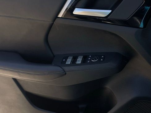 Used 2024 Mitsubishi Outlander SE image 20