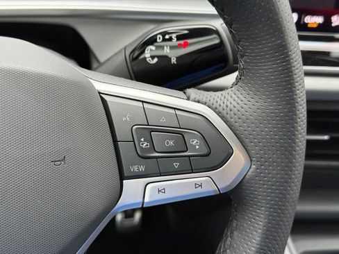 New 2026 Volkswagen Tiguan SE R-Line image 27