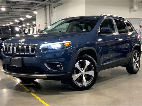 Used 2021 Jeep Cherokee Limited image 1