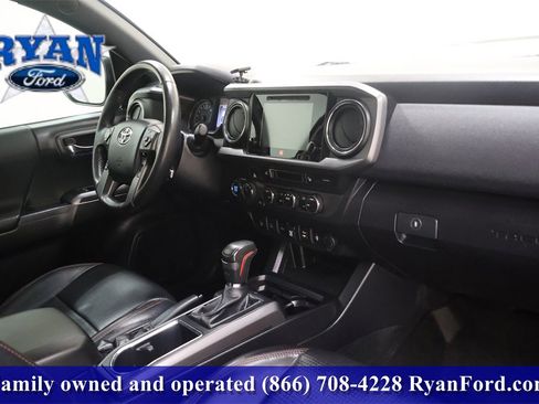 Used 2019 Toyota Tacoma TRD Pro image 17