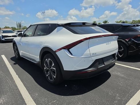 Certified 2024 Kia EV6 Light RWD image 11