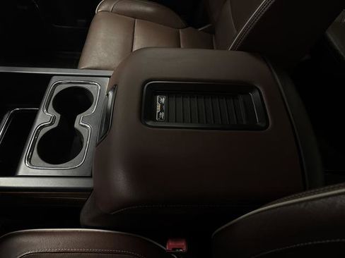 Used 2016 Chevrolet Silverado 1500 High Country w/ High Country Premium Package image 21