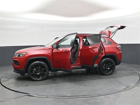 New 2026 Jeep Compass Latitude image 48