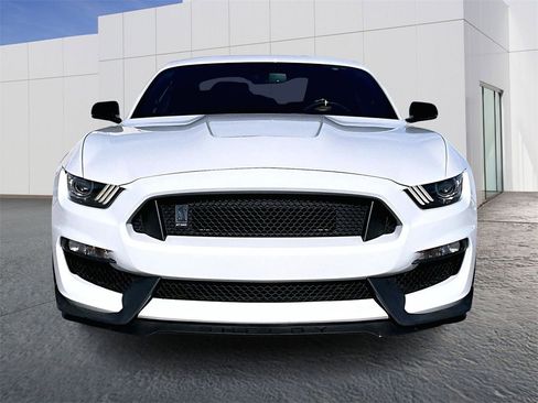 Used 2017 Ford Mustang Shelby GT350 image 10