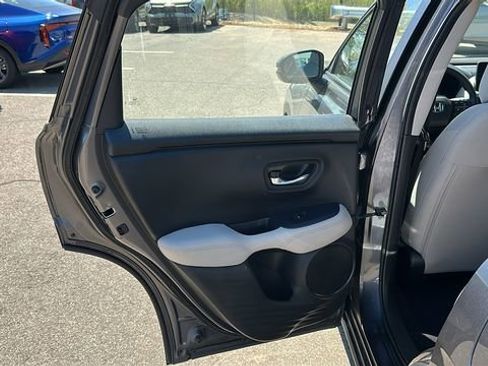 Used 2024 Honda HR-V LX image 20