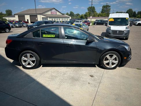 Used 2015 Chevrolet Cruze LT FWD image 4