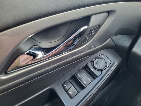 Used 2022 Chevrolet Traverse LT w/ LPO, Cargo Package image 21