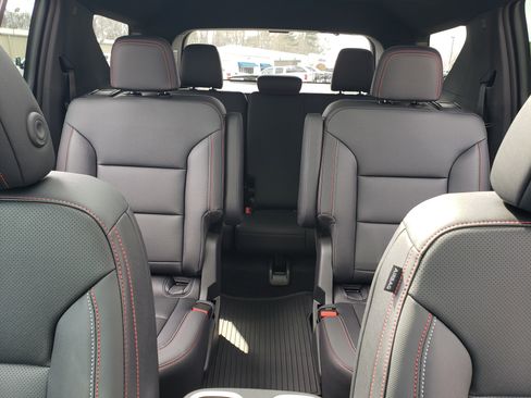 New 2026 Chevrolet Traverse Z71 image 32