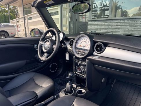 Used 2012 MINI Cooper Convertible image 23