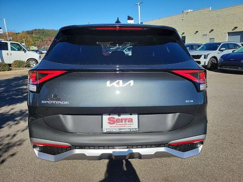 New 2025 Kia Sportage LX image 24