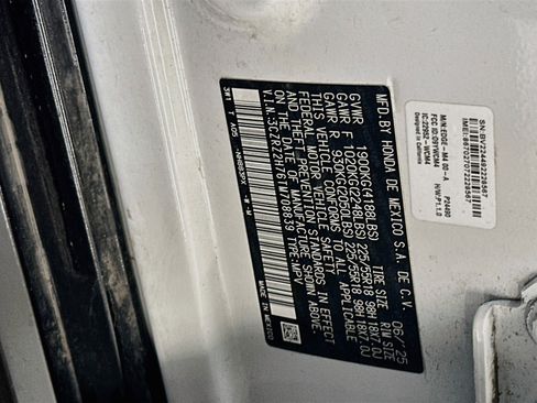Used 2026 Honda HR-V EX-L image 12