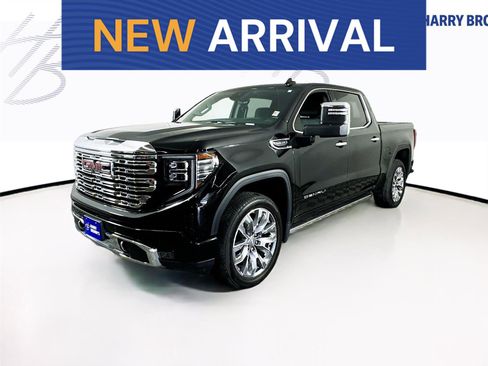Used 2024 GMC Sierra 1500 Denali w/ Denali Reserve Package image 1