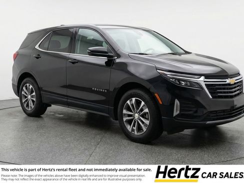 Used 2025 Chevrolet Equinox LT image 1