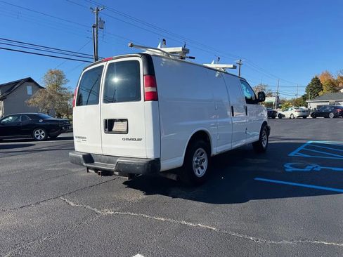 Used 2013 GMC Savana 1500 image 3