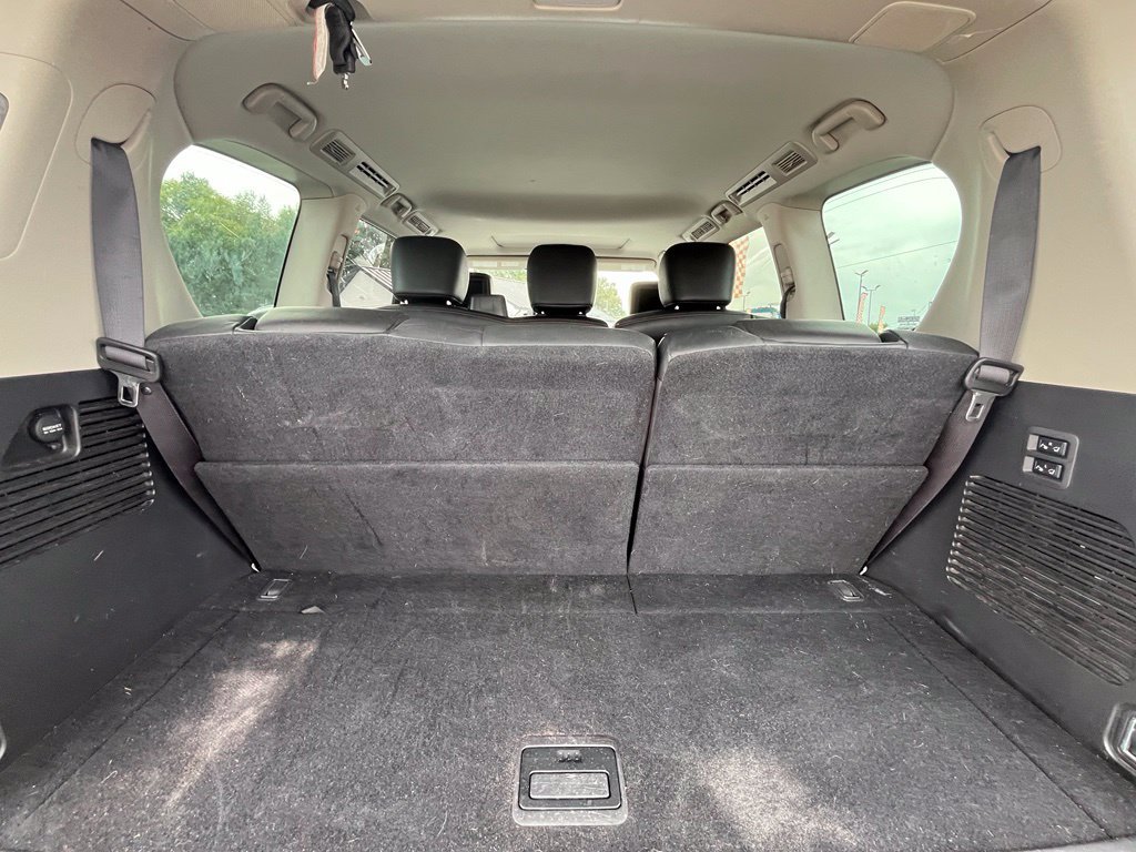 Used 2018 Nissan Armada Platinum w/ Interior Lighting Package AWD/4WD image 37