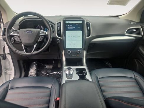 Used 2022 Ford Edge SEL w/ Sport Appearance Package AWD/4WD image 10