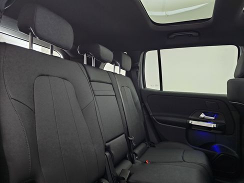 New 2026 Mercedes-Benz GLB 250 4MATIC image 25